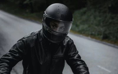 Koel en beschermd: de perfecte zomerse motoroutfit